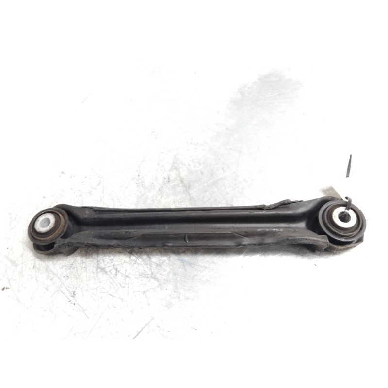 Recambio de brazo suspension inferior trasero derecho para mercedes clase c (w203) familiar 2.2 cdi cat referencia OEM IAM   