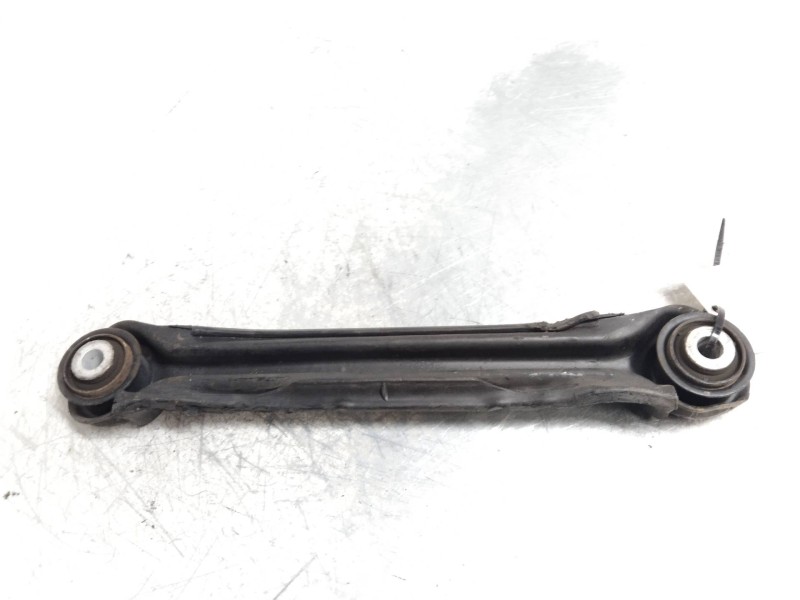 Recambio de brazo suspension inferior trasero derecho para mercedes clase c (w203) familiar 2.2 cdi cat referencia OEM IAM   