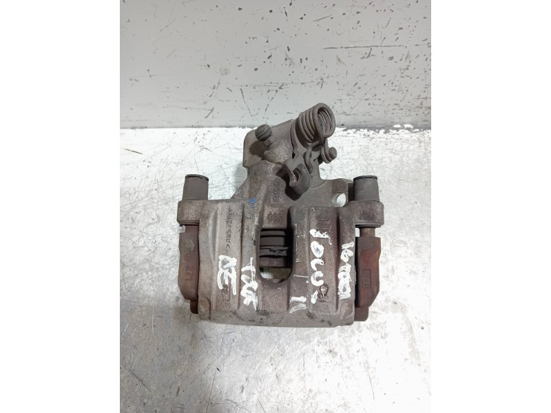 Recambio de pinza freno trasera derecha para ford focus lim. (cb8) 1.6 tdci cat referencia OEM IAM   
