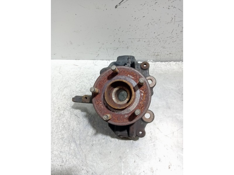 Recambio de mangueta delantera derecha para ford focus lim. (cb8) 1.6 tdci cat referencia OEM IAM AV613K170C1  