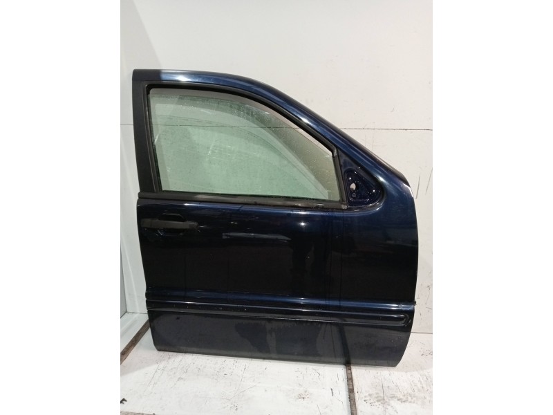 Recambio de puerta delantera derecha para mercedes clase m (w163) 270 cdi inspiration (163.113) referencia OEM IAM  4P 