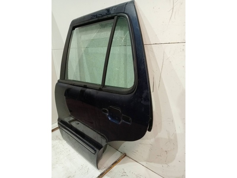 Recambio de puerta trasera izquierda para mercedes clase m (w163) 270 cdi inspiration (163.113) referencia OEM IAM   