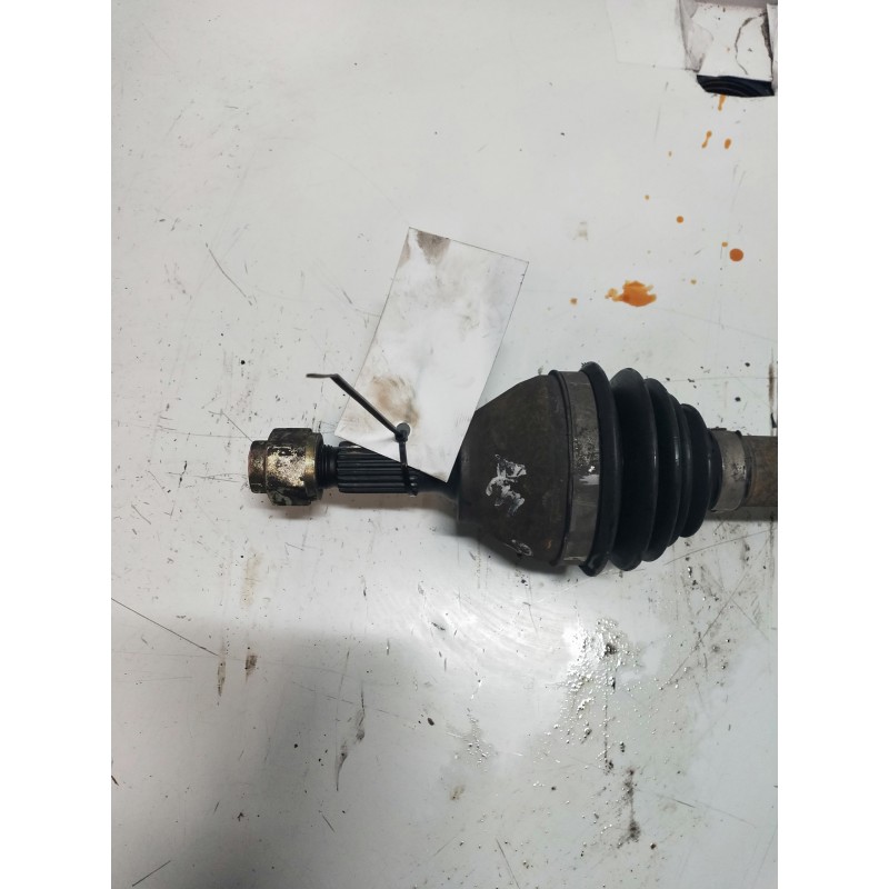 Recambio de transmision delantera derecha para citroen c3 1.4 16v stop&start referencia OEM IAM 9647107080  