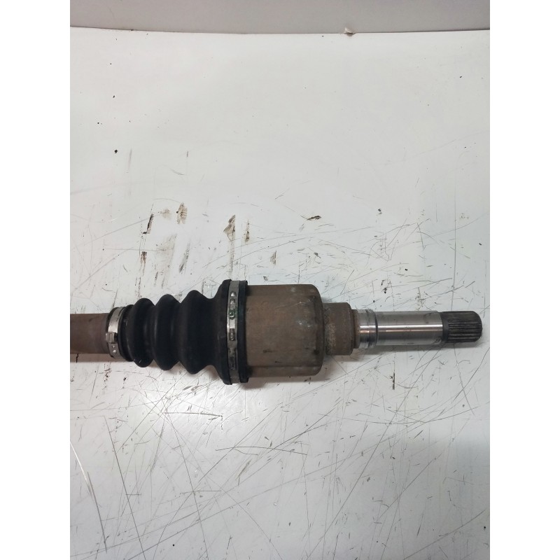 Recambio de transmision delantera derecha para citroen c3 1.4 16v stop&start referencia OEM IAM 9647107080  