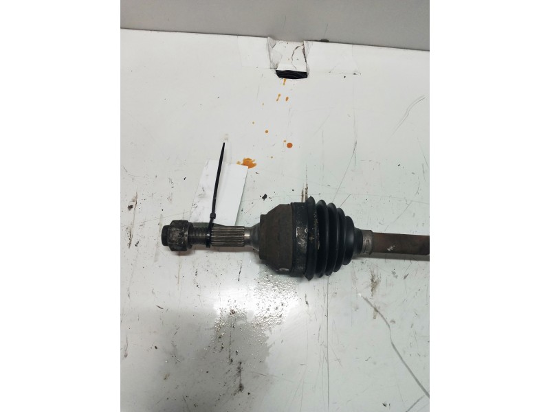 Recambio de transmision delantera izquierda para citroen c3 1.4 referencia OEM IAM 9640127580  