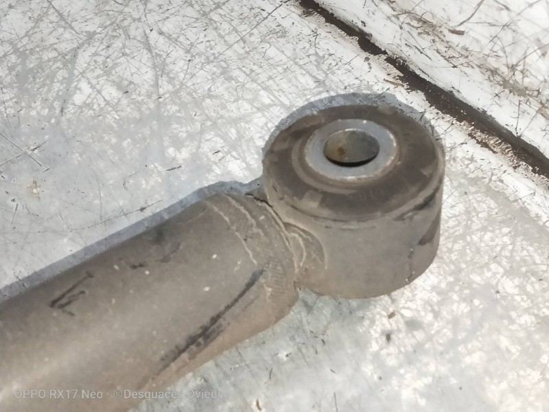 Recambio de amortiguador trasero izquierdo para dacia duster ii comfort referencia OEM IAM 562105043R  