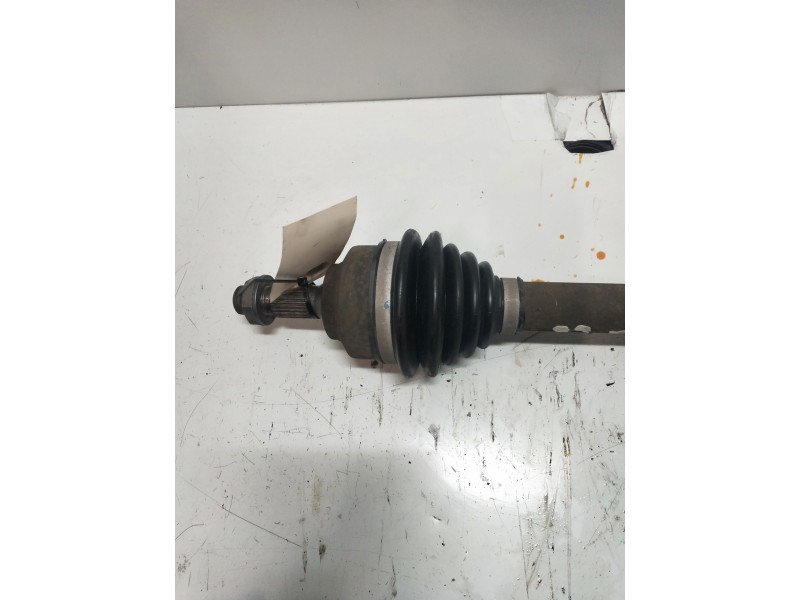 Recambio de transmision delantera derecha para citroen c4 coupe 1.6 16v referencia OEM IAM 9637117880  