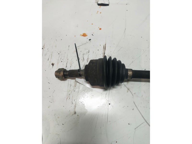 Recambio de transmision delantera izquierda para citroen c2 vtr referencia OEM IAM 9638016580  