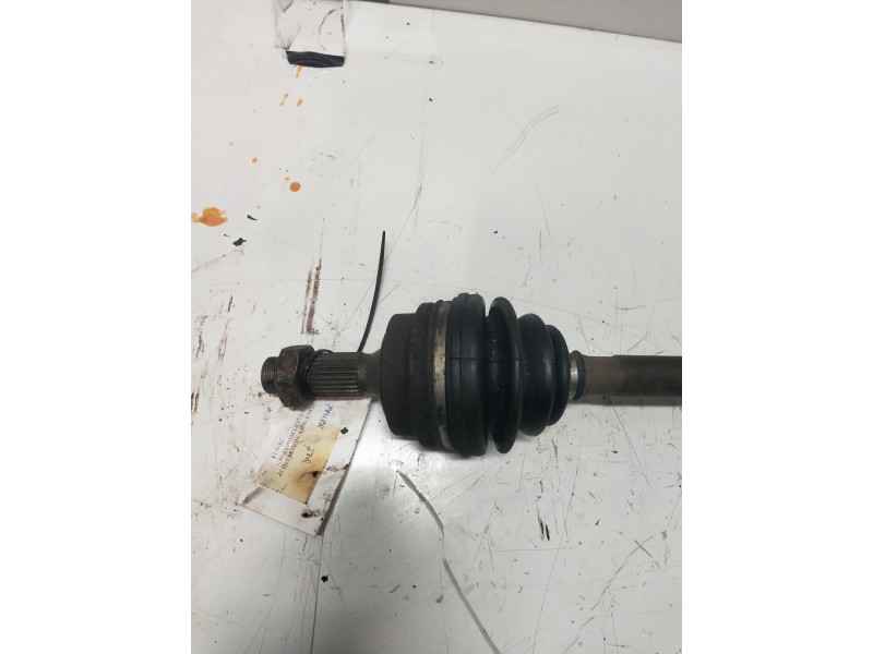 Recambio de transmision delantera izquierda para citroen bx berlina 1.7 d referencia OEM IAM    Recambio de transmision delantera izquierda para citroen bx berlina 1.7 d referencia OEM IAM