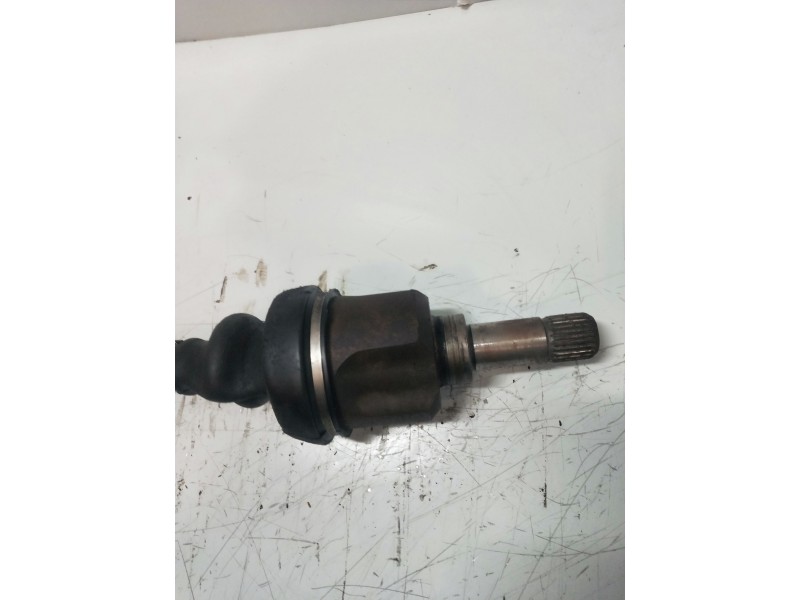 Recambio de transmision delantera izquierda para citroen bx berlina 1.7 d referencia OEM IAM    Recambio de transmision delantera izquierda para citroen bx berlina 1.7 d referencia OEM IAM