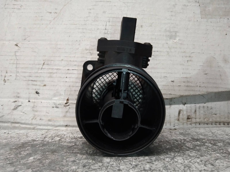 Recambio de caudalimetro para audi a4 avant (8e) 2.0 tdi quattro (dpf) referencia OEM IAM 0281002461 074906461B 