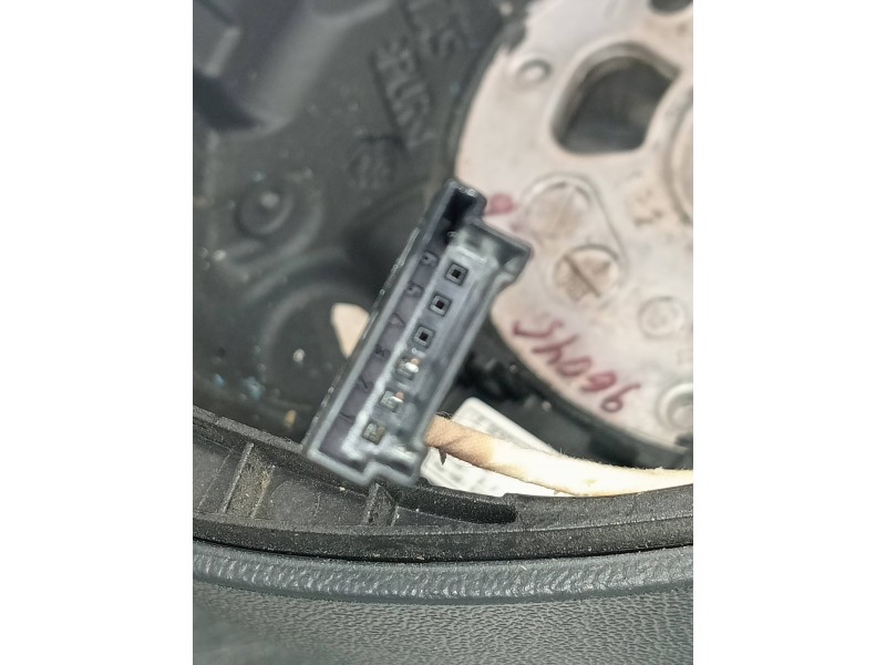 Recambio de volante para audi a5 coupe (8t) 2.0 tfsi (132kw) referencia OEM IAM   