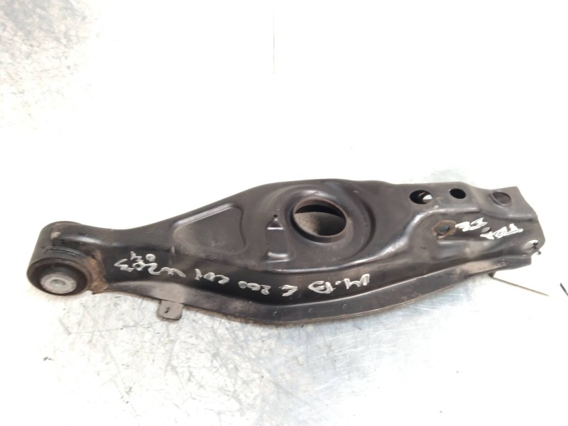 Recambio de brazo suspension inferior trasero izquierdo para mercedes clase c (w203) familiar 2.2 cdi cat referencia OEM IAM   