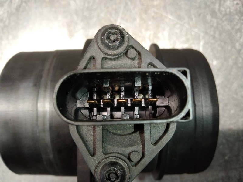 Recambio de caudalimetro para audi a4 avant (8e) 2.0 tdi quattro (dpf) referencia OEM IAM 0281002461 074906461B 