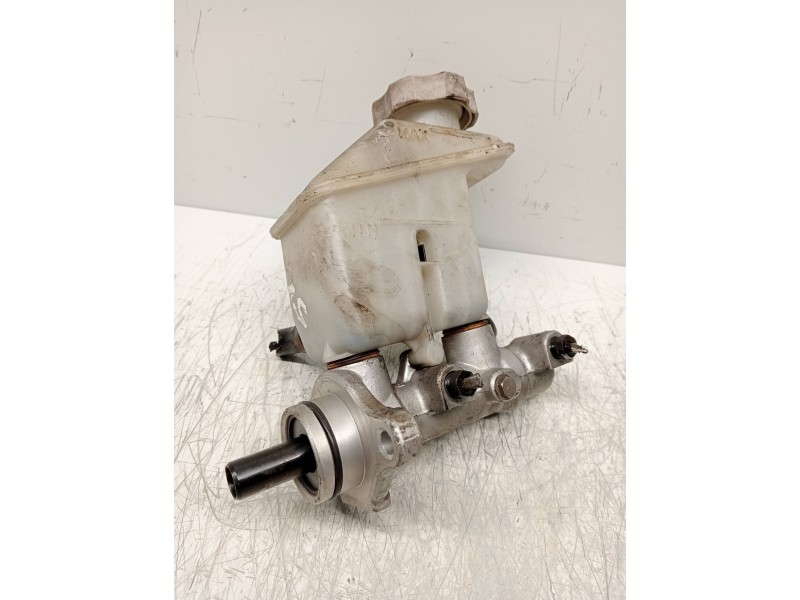 Recambio de bomba freno para kia rio 1.5 crdi ex1 referencia OEM IAM   