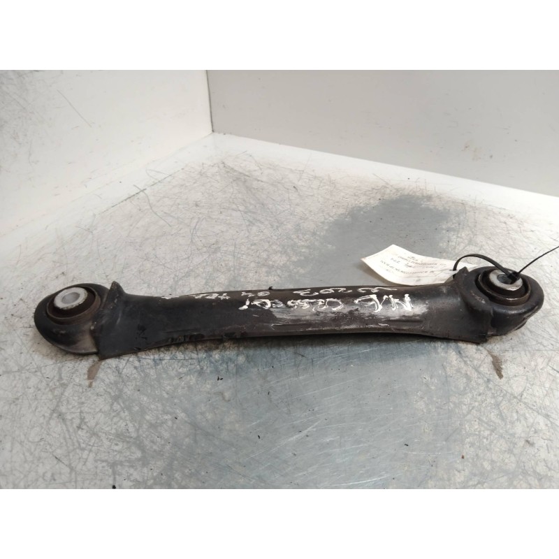 Recambio de brazo suspension inferior trasero izquierdo para mercedes clase c (w203) familiar 2.2 cdi cat referencia OEM IAM   