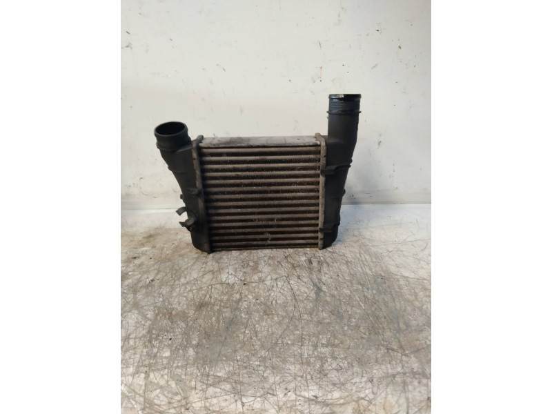 Recambio de intercooler para audi a4 avant (8e) 2.0 tdi quattro (dpf) referencia OEM IAM   