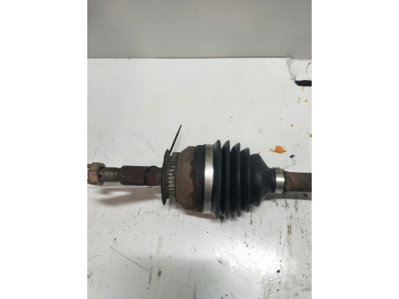 Recambio de transmision delantera derecha para kia cerato 2.0 ex crdi berlina (4-ptas.) referencia OEM IAM   