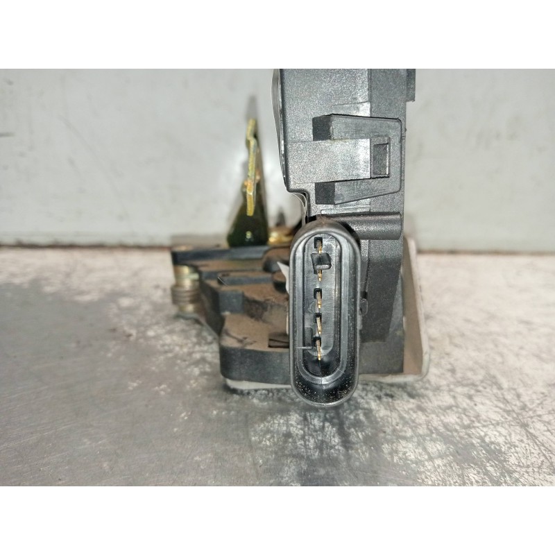 Recambio de motor cierre centralizado trasero derecho para mercedes clase m (w163) 270 cdi inspiration (163.113) referencia OEM 
