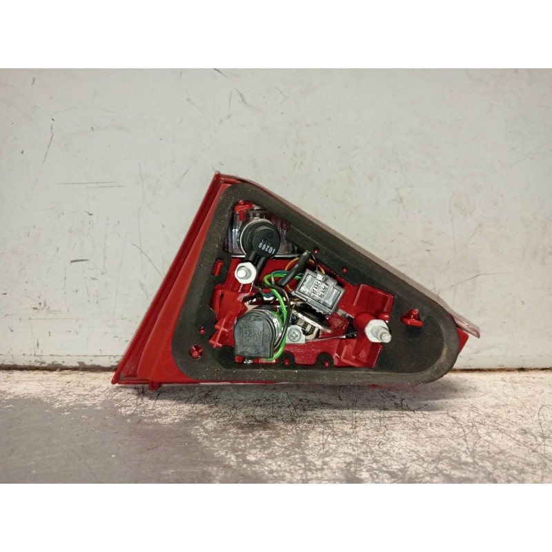 Recambio de piloto trasero izquierdo interior para audi a5 coupe (8t) 2.0 tfsi (132kw) referencia OEM IAM 8T0945093A AU484 