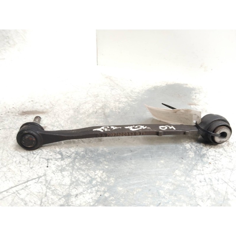Recambio de brazo suspension superior trasero izquierdo para mercedes clase c (w203) familiar 2.2 cdi cat referencia OEM IAM   