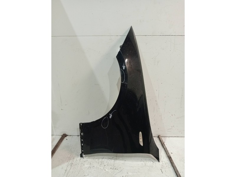 Recambio de aleta delantera izquierda para bmw serie 1 berlina (e81/e87) 118d referencia OEM IAM   