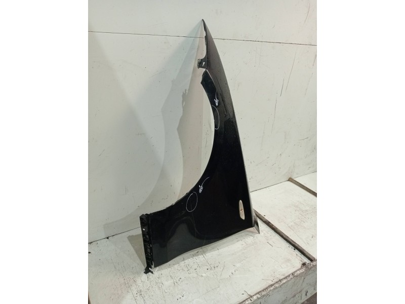 Recambio de aleta delantera izquierda para bmw serie 1 berlina (e81/e87) 118d referencia OEM IAM   