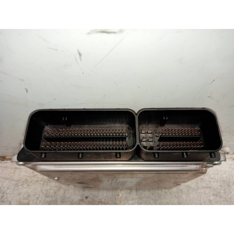 Recambio de centralita motor uce para bmw serie 1 berlina (e81/e87) 118d referencia OEM IAM 0281011631 DDE7795844 
