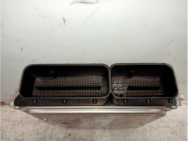 Recambio de centralita motor uce para bmw serie 1 berlina (e81/e87) 118d referencia OEM IAM 0281011631 DDE7795844 