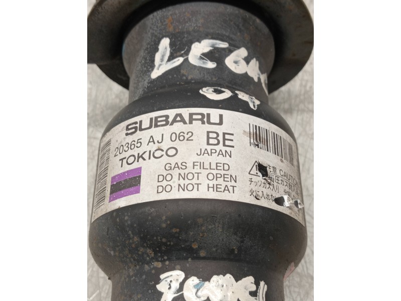 Recambio de amortiguador trasero izquierdo para subaru legacy lim. b14 limited referencia OEM IAM 20365AJ062  