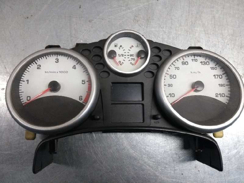 Recambio de cuadro instrumentos para peugeot 207 1.4 hdi referencia OEM IAM 9666133180  