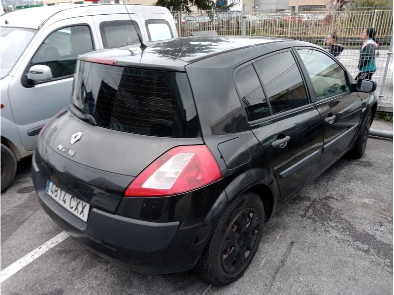 renault megane ii berlina 5p del año 2004