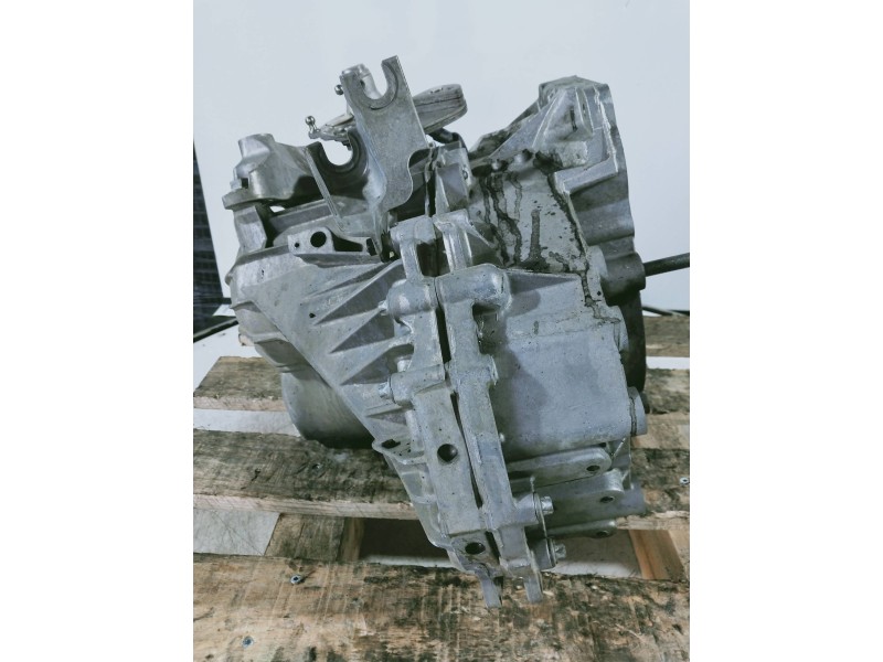 Recambio de caja cambios para opel zafira (c) excellence start/stop referencia OEM IAM F40 R18015491 BHZ 6V