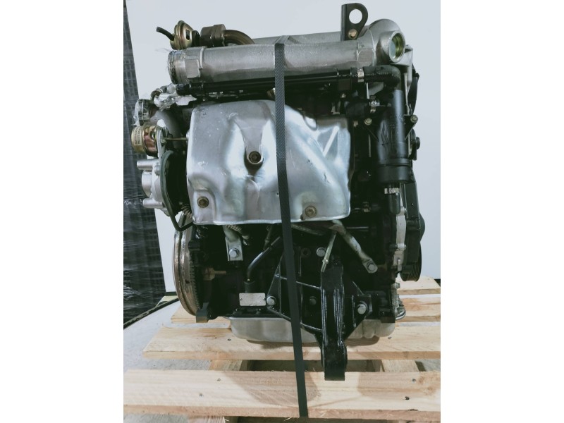 Recambio de motor completo para renault laguna (b56) 2.2 dt rxe referencia OEM IAM G8TU760 C082819 BOSCH