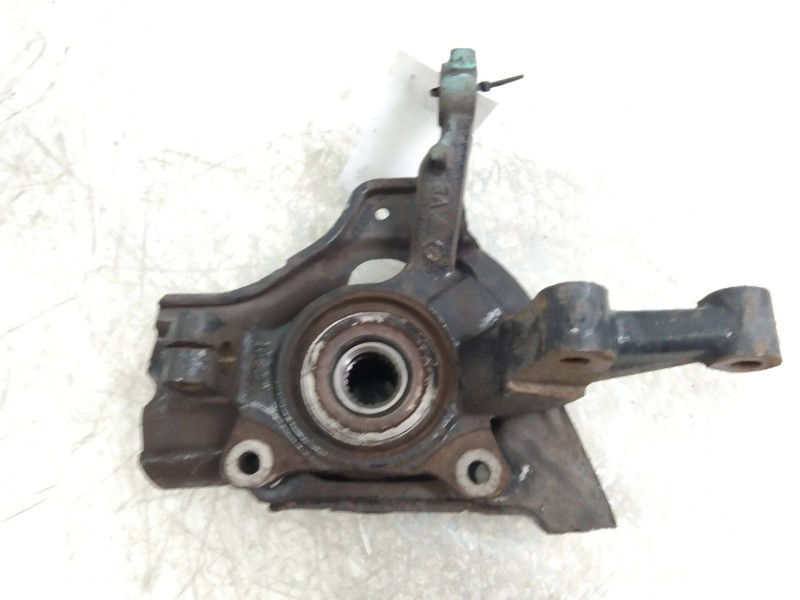 Recambio de mangueta delantera izquierda para fiat punto berlina (188) 1.2 8v referencia OEM IAM   