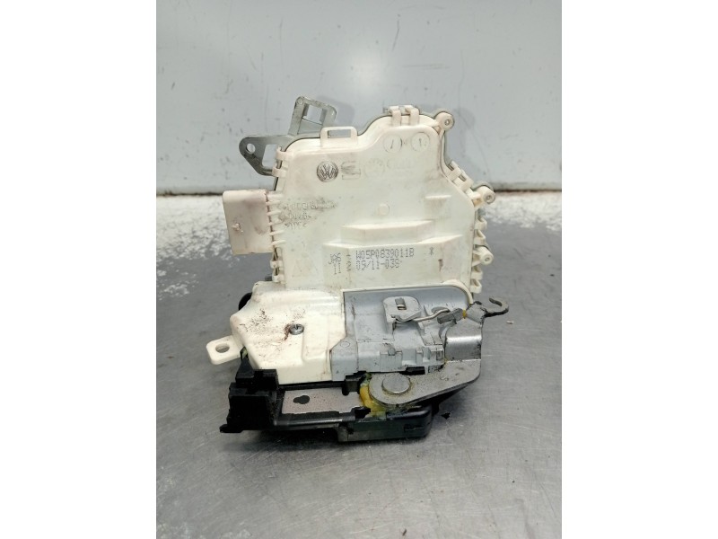 Recambio de motor cierre centralizado trasero izquierdo para seat altea (5p1) arena referencia OEM IAM W05P0839011B  