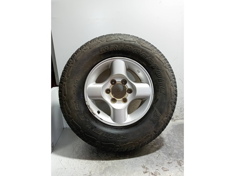 Recambio de juego llantas para nissan pick-up (d22) 2.5 16v turbodiesel cat referencia OEM IAM  CUBIERTAS 265/70/16