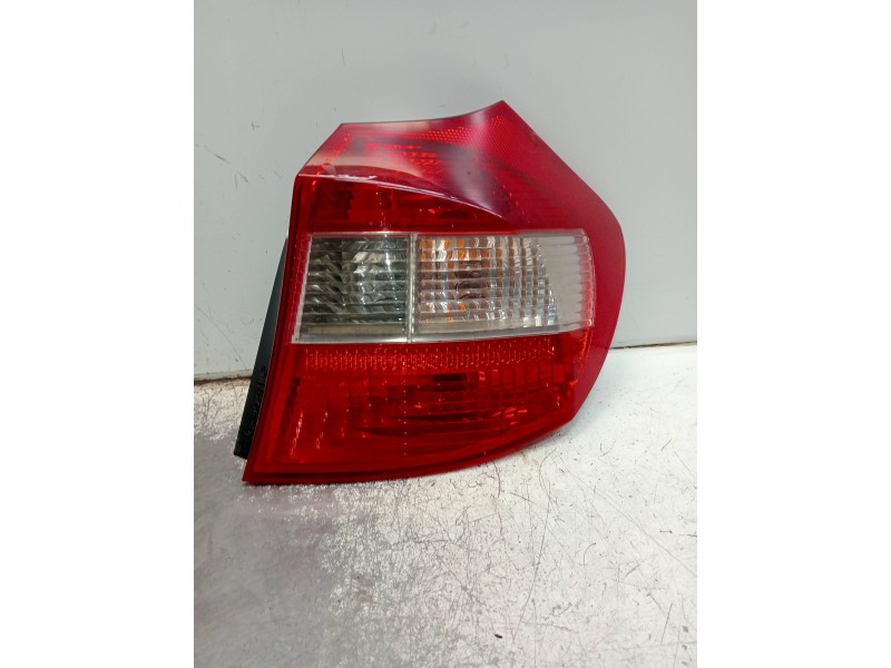 Recambio de piloto trasero derecho para bmw serie 1 berlina (e81/e87) 118d referencia OEM IAM   