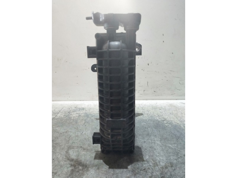 Recambio de intercooler para toyota corolla (e12) 2.0 d-4d linea luna berlina referencia OEM IAM   