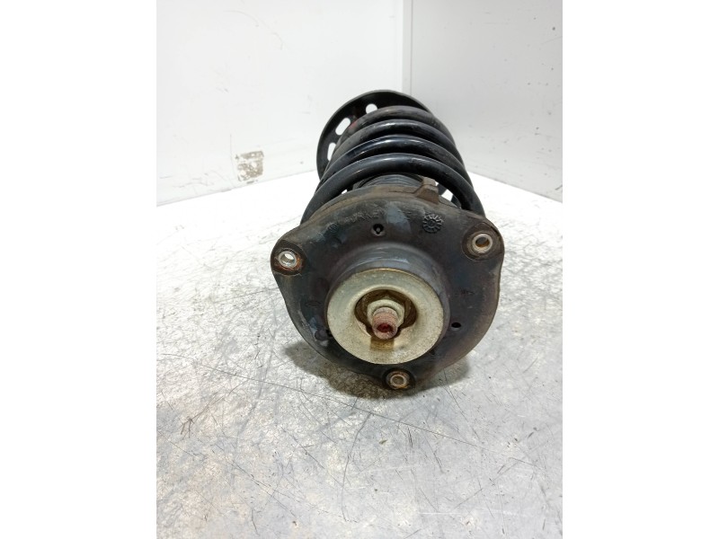 Recambio de amortiguador delantero derecho para seat altea (5p1) arena referencia OEM IAM 1T0413031HE 824904004440 