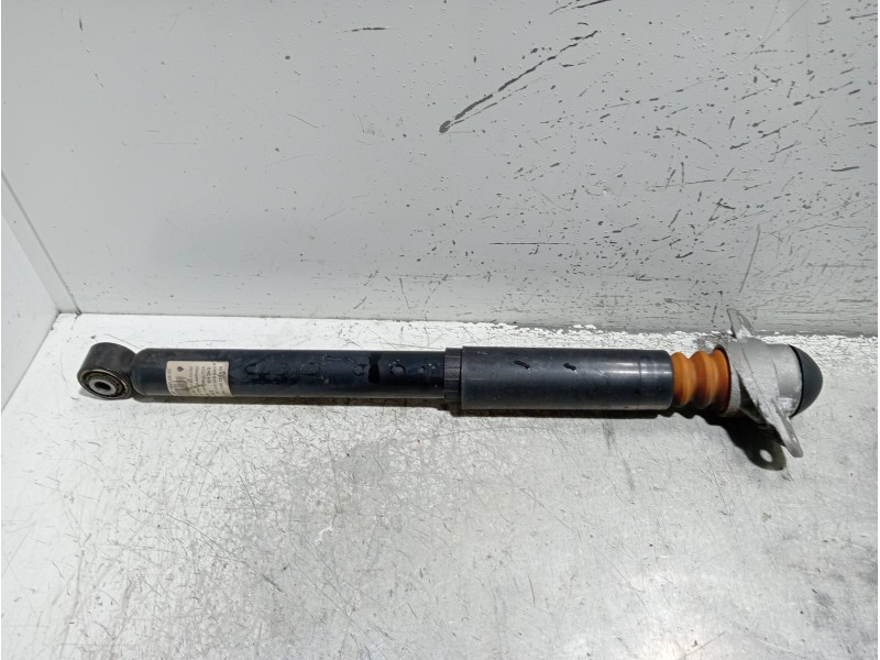 Recambio de amortiguador trasero derecho para seat altea (5p1) arena referencia OEM IAM 1K0512011AD 804902001768 
