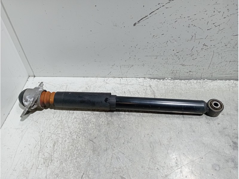 Recambio de amortiguador trasero izquierdo para seat altea (5p1) arena referencia OEM IAM 804902001768 1K0512011AD 