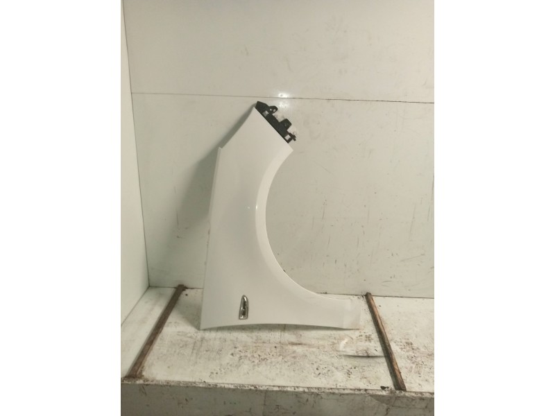 Recambio de aleta delantera derecha para opel zafira (c) excellence start/stop referencia OEM IAM   