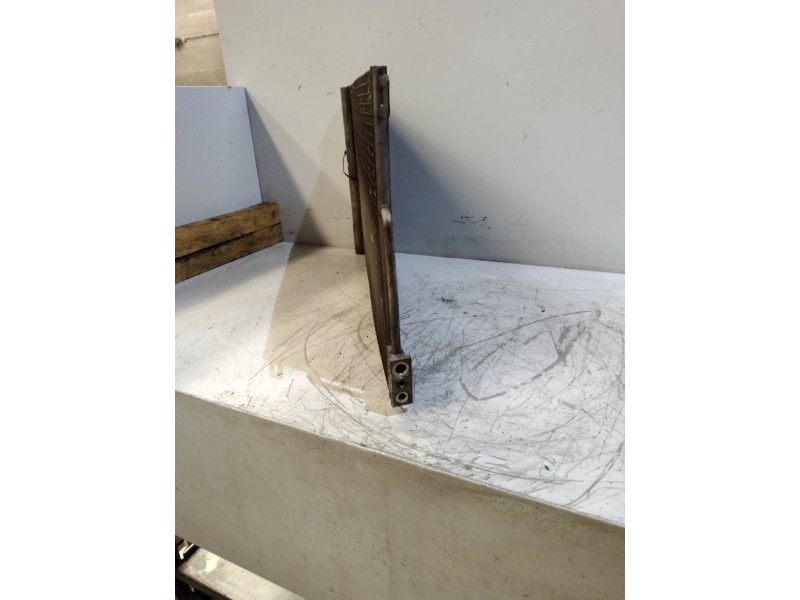 Recambio de condensador / radiador aire acondicionado para fiat fiorino básico referencia OEM IAM D1478007 55700406 