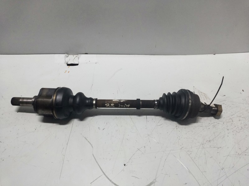 Recambio de transmision delantera izquierda para citroen bx berlina 1.9 diesel referencia OEM IAM   