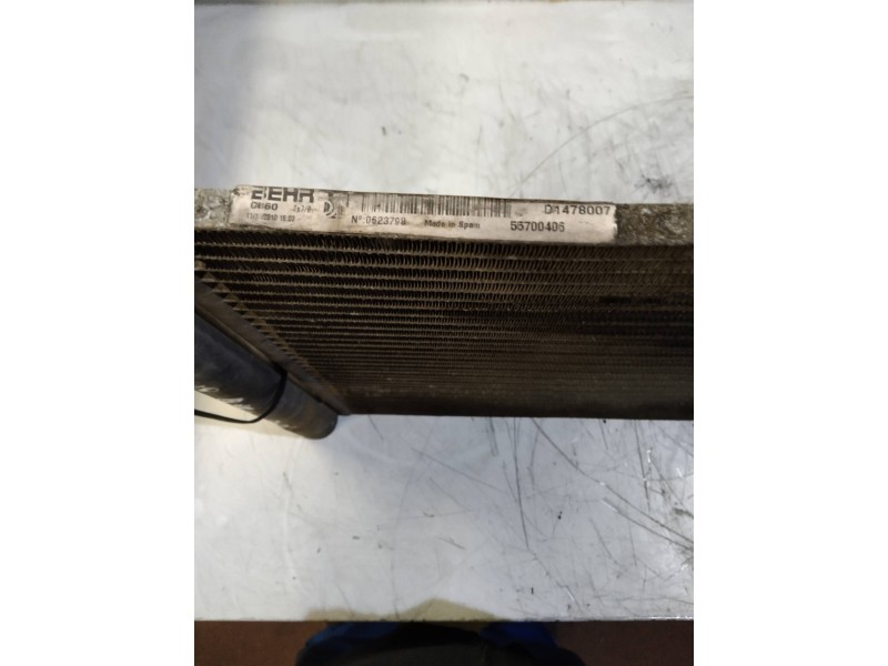 Recambio de condensador / radiador aire acondicionado para fiat fiorino básico referencia OEM IAM D1478007 55700406 