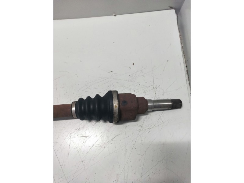 Recambio de transmision delantera derecha para citroen c2 vtr referencia OEM IAM 9608016880  