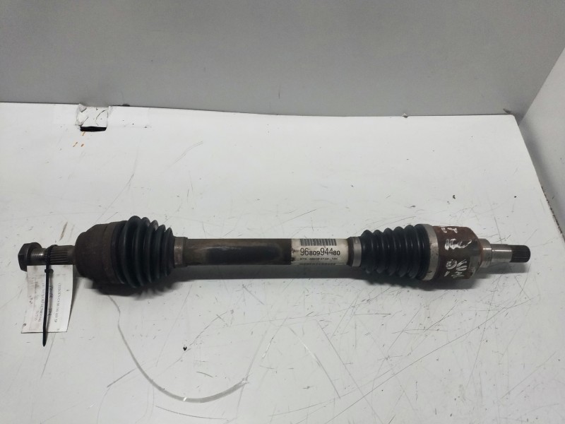 Recambio de transmision delantera izquierda para citroen c4 berlina 1.4 16v referencia OEM IAM 9680994480  