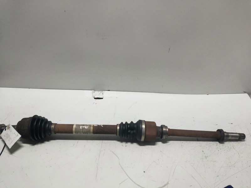 Recambio de transmision delantera derecha para citroen c4 berlina lx referencia OEM IAM 9636786880  