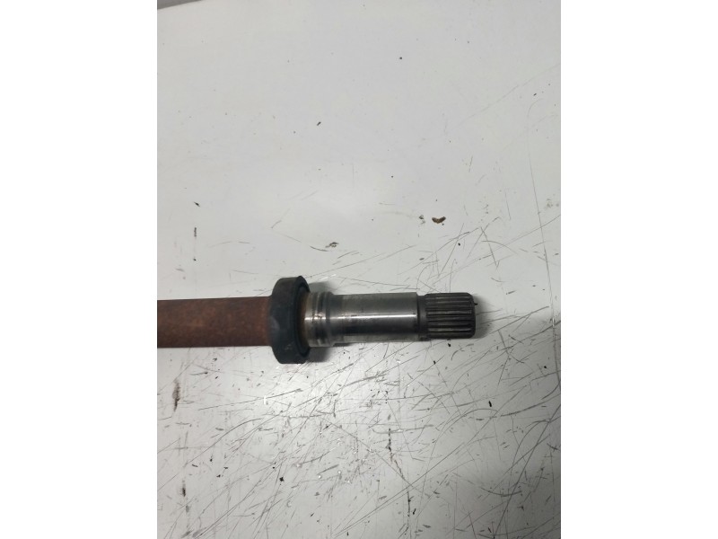 Recambio de transmision delantera derecha para citroen c4 berlina lx referencia OEM IAM 9636786880  